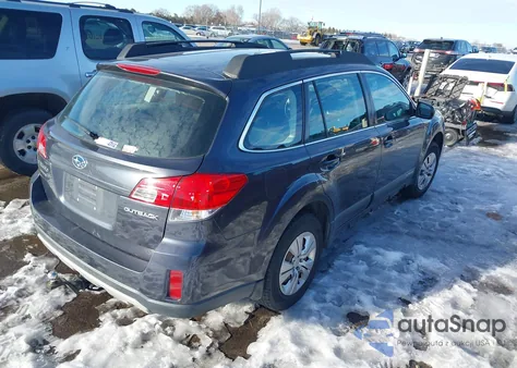 2013 Subaru Outback 2.5I z USA, uszkodzony, nr VIN 4S4BRCAC8D3232497